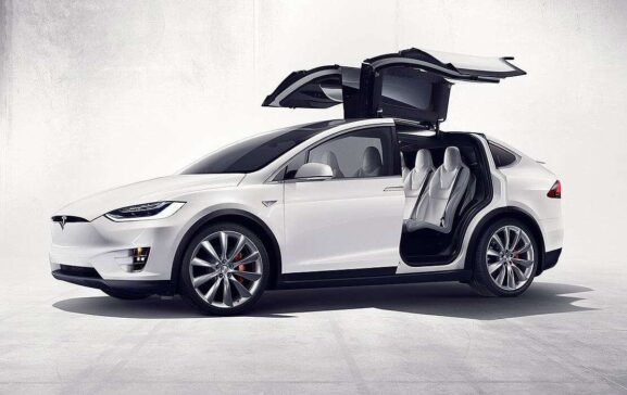 rent Tesla-Model_X